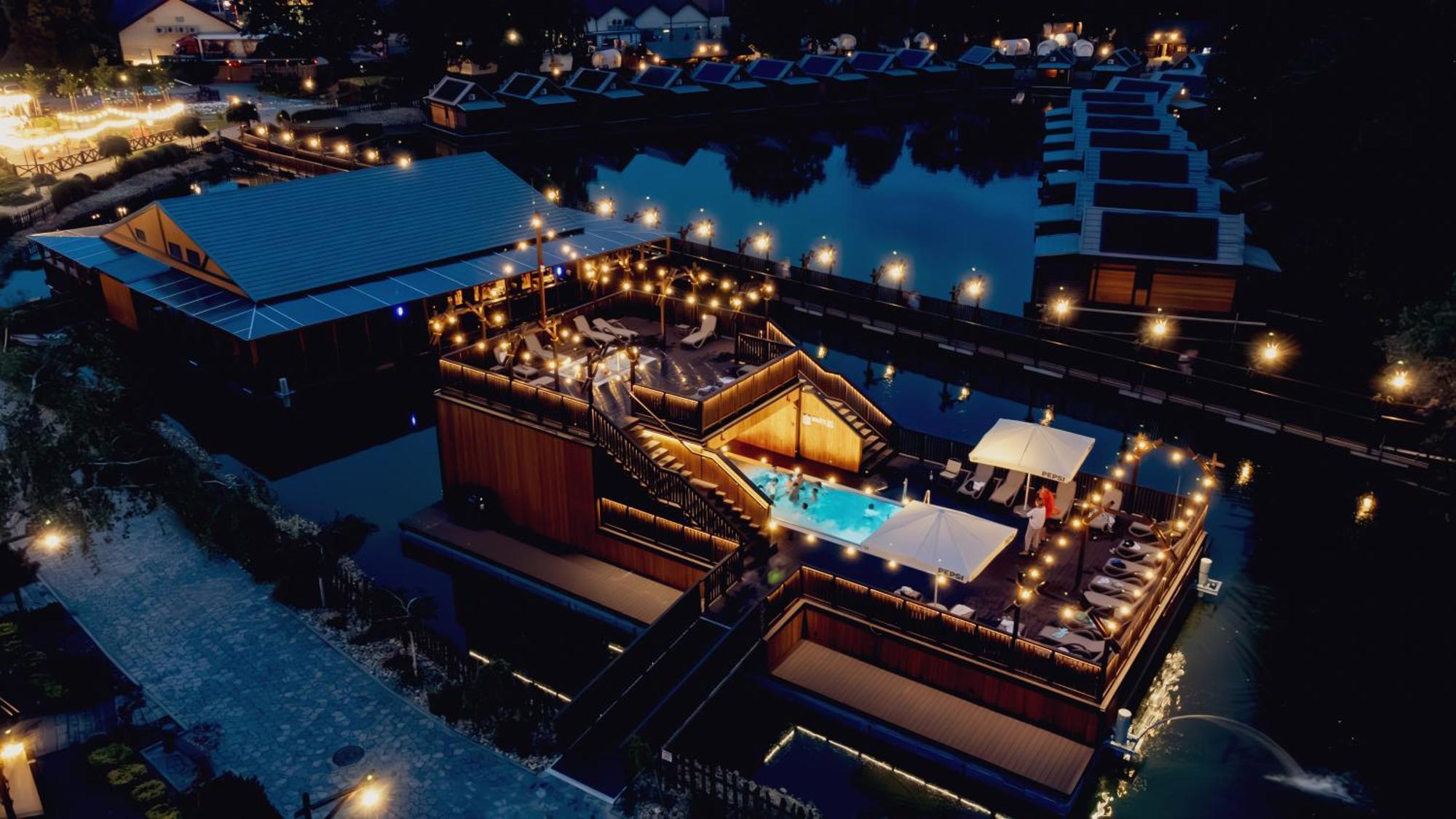 Western Camp Resort ซาตอร์ ภายนอก รูปภาพ